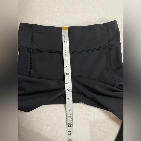 Lululemon Wunder Train Black Leggings Crop With Pockets mesh details Size 4 - Picture 10 of 12